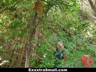 Exxxtrasmall - stretta asiatico giovanissima fica ripieno e fillled con albero