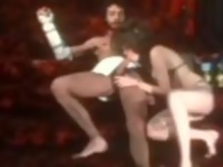 Orgia brudne wideo impreza z the siedemdziesiątych