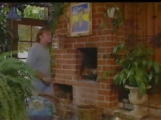 愛 button 1989: 免費 免費 愛 臟 電影 視頻 7b