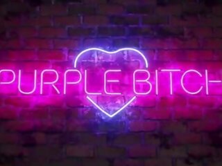 Cosplay elskling har første voksen film med en fan av purple harlot