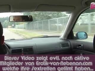 Warga german muda hitchhiker remaja awam mengambil sehingga dan di luar