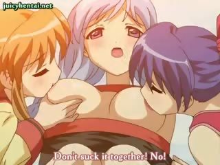 Excellent l'anime poussins frottement leur seins